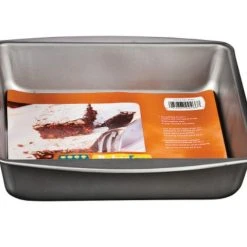 G&S Metal Non-Stick Bakereze 9" Cake Pan